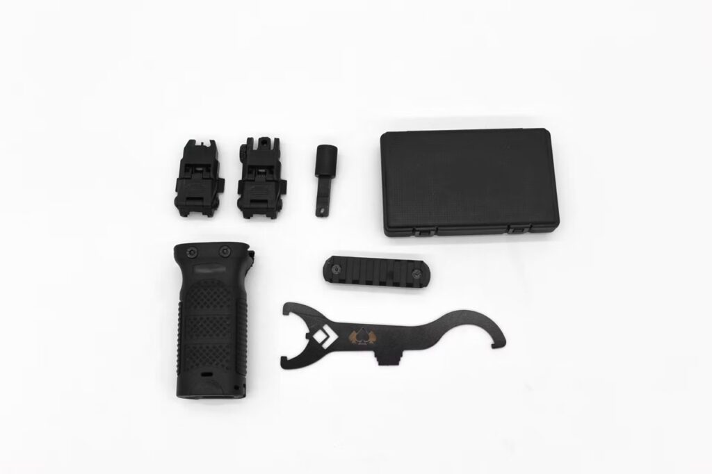 semi automatic 12 gauge shotgun